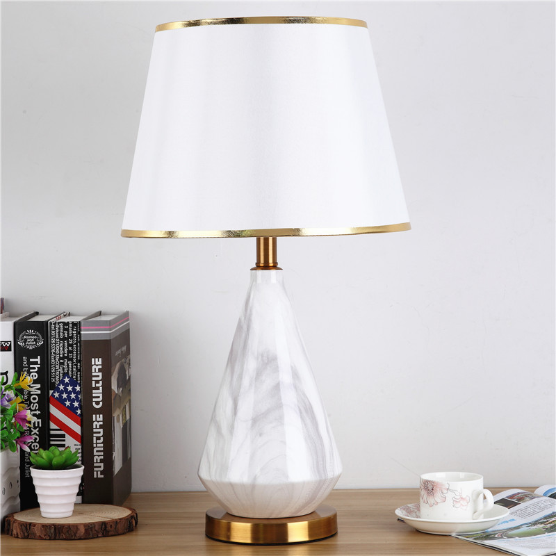 Oturma odası için masa lambası - Desk Lamp incelemesi ve fiyatı